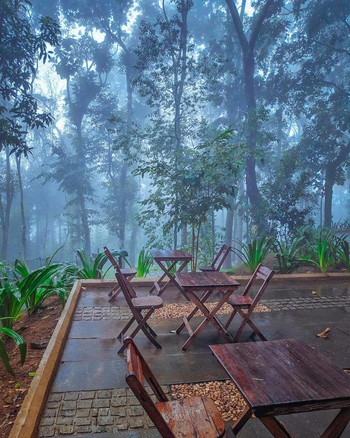 Greenwoods Resort, Thekkady Ngoại thất bức ảnh
